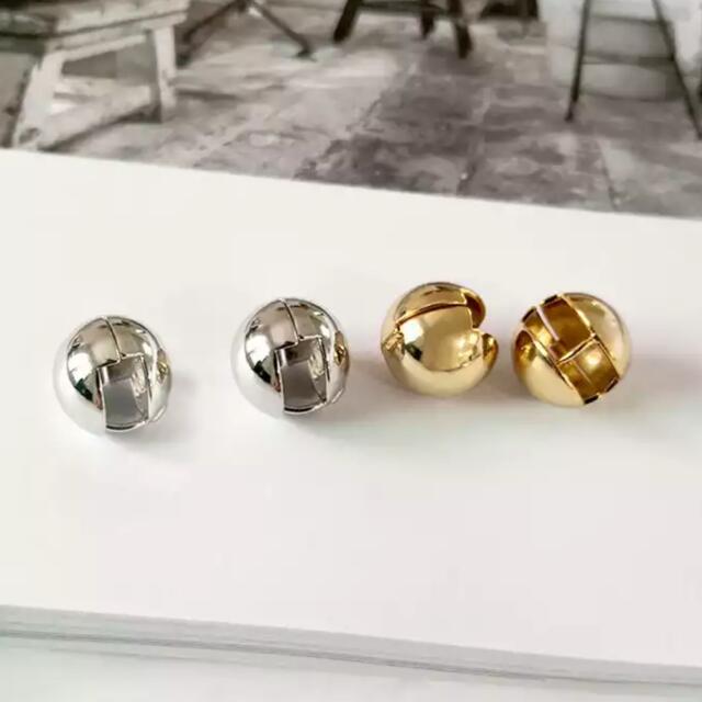 FREAK'S STORE(フリークスストア)のHold ball silver pierce No.671 レディースのアクセサリー(ピアス)の商品写真