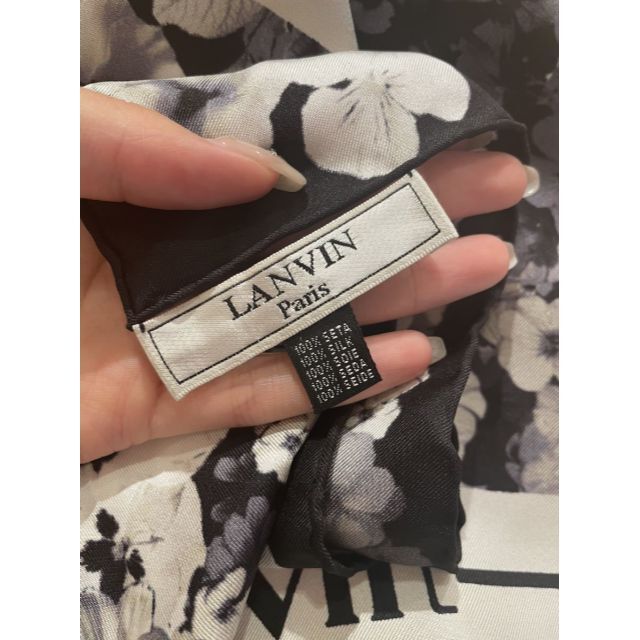 LANVIN(ランバン)の未使用 展示品 192163 LANVIN ランバン シルク silk スカーフ レディースのファッション小物(バンダナ/スカーフ)の商品写真