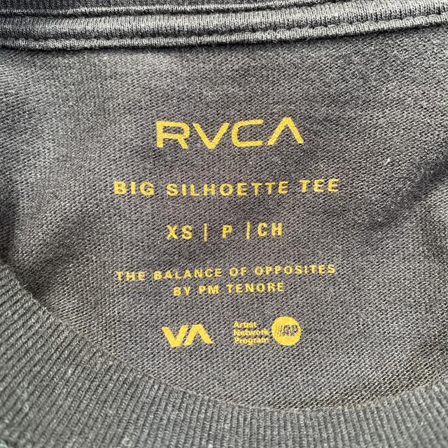 RVCA(ルーカ)の専用商品！RVCA ルーカ　スウェット　プリント　袖　ロゴ　センター　刺繍　黄黒 メンズのトップス(スウェット)の商品写真