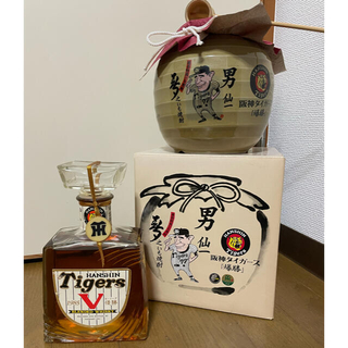 阪神タイガース　優勝記念　ボトル　ウイスキー