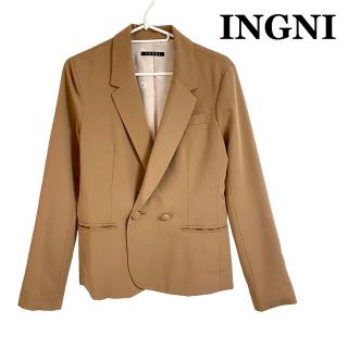 イング(INGNI)の【即日発送】INGNI テーラードジャケット 裏地花柄　ベージュ(テーラードジャケット)