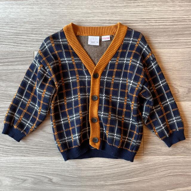 ZARA KIDS(ザラキッズ)のZARAキッズ　ニット　カーディガン キッズ/ベビー/マタニティのキッズ服男の子用(90cm~)(カーディガン)の商品写真