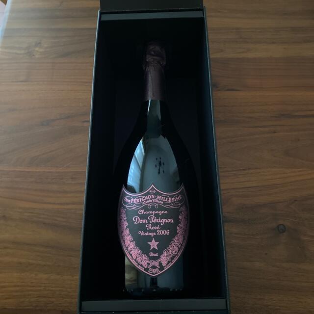Dom Pérignon(ドンペリニヨン)のドンペリニヨン　ロゼ　2006 食品/飲料/酒の酒(シャンパン/スパークリングワイン)の商品写真