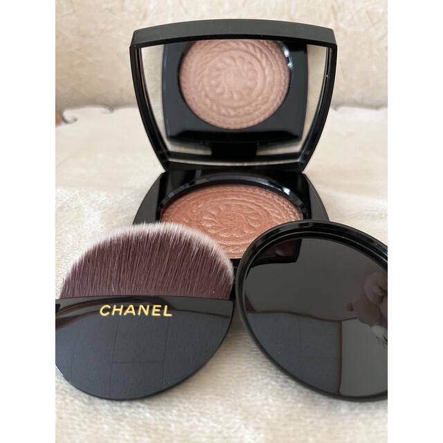 【お値下げ中】CHANELセットアイシャドウ、フェイスパウダー、リップスティック