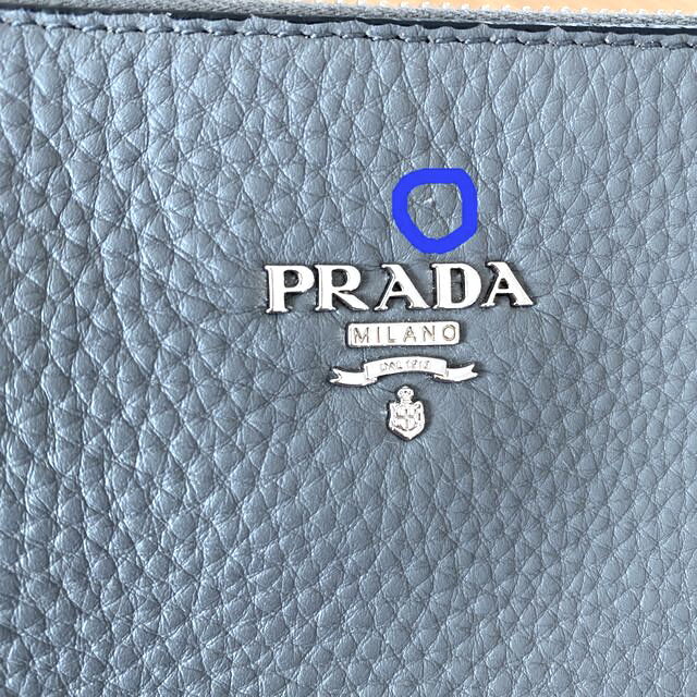 PRADA(プラダ)のPRADA  プラダ　アクセサリー　ポーチ　レザー　1N1620 グレー レディースのバッグ(その他)の商品写真