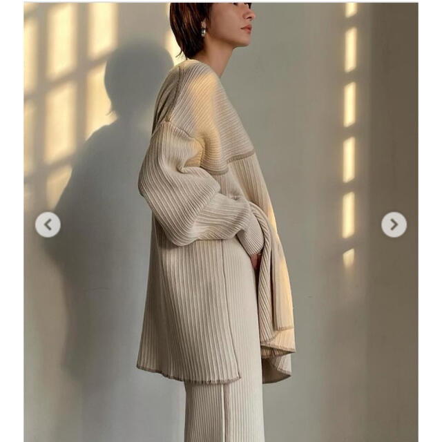 話題の行列 美品CLANE DOUBLE FACE LINE KNIT クラネ配色ニット