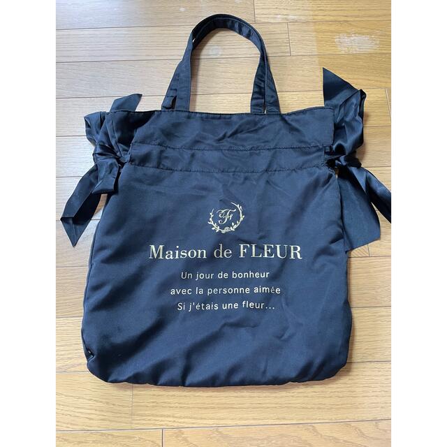 Maison de FLEUR(メゾンドフルール)の【Maison de FLEUR】ダブルリボントートバッグ レディースのバッグ(トートバッグ)の商品写真