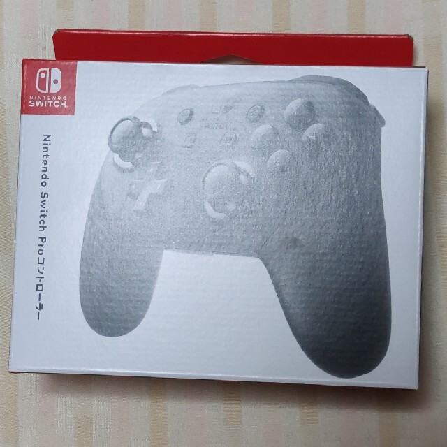 Nintendo Switch Proコントローラー