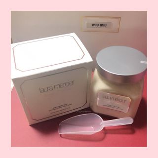 ローラメルシエ(laura mercier)のlaula mercierのボディスクラブ🛀💕(ボディスクラブ)