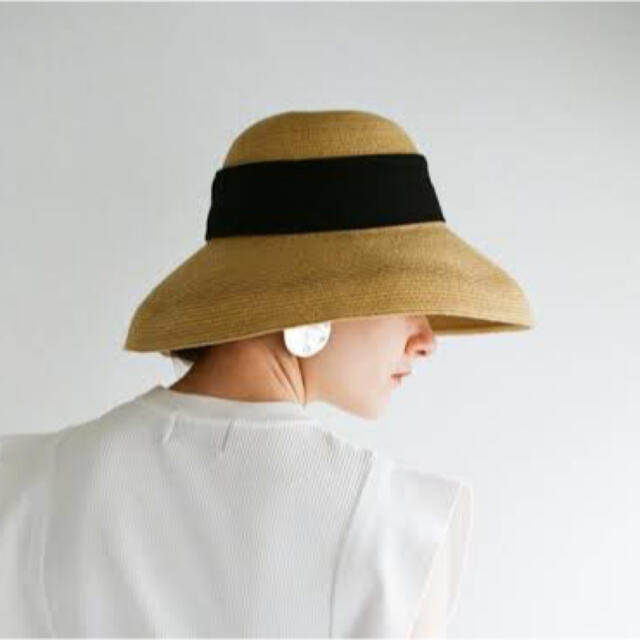 CLANE(クラネ)のCLANE ROUND BRIM STRAW HAT レディースの帽子(麦わら帽子/ストローハット)の商品写真