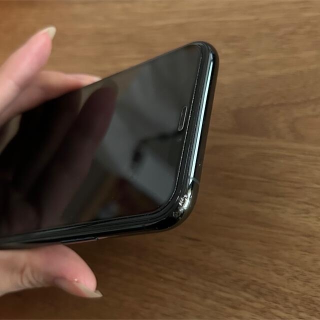 iPhone(アイフォーン)のiPhone11pro 本体 256GB ミッドナイトグリーン スマホ/家電/カメラのスマートフォン/携帯電話(スマートフォン本体)の商品写真