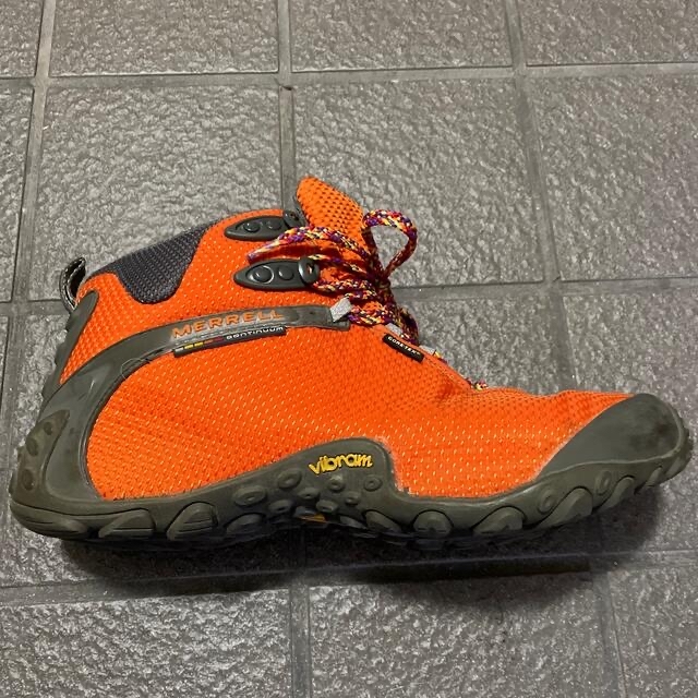 MERRELL(メレル)のMERRELL★ゴアテックストレッキングシューズ 登山靴 メンズの靴/シューズ(スニーカー)の商品写真