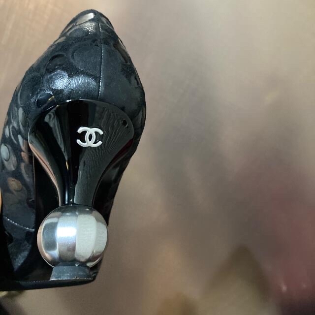 CHANEL(シャネル)の訳あり　シャネル　パンプス　 レディースの靴/シューズ(ハイヒール/パンプス)の商品写真