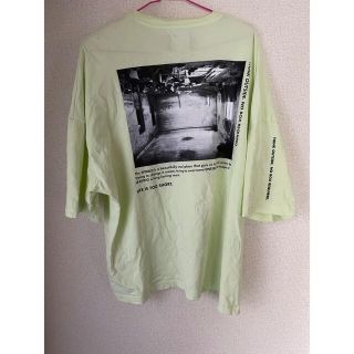 ベルシュカ(Bershka)のBershka ビッグTシャツ　メンズ・レディース(Tシャツ/カットソー(半袖/袖なし))