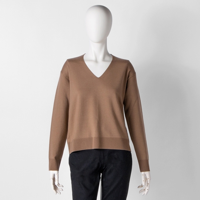 Max Mara(マックスマーラ)の'S MAX MARA Vネックセーター ALGHERO ニット レディースのトップス(ニット/セーター)の商品写真