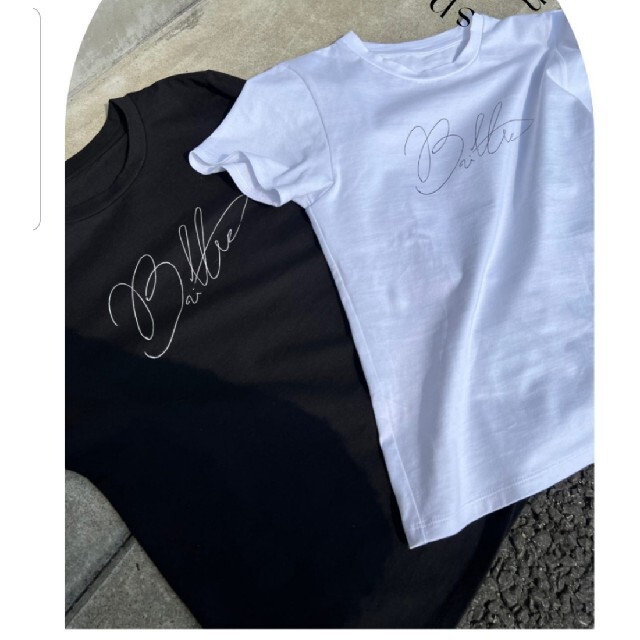 sheller Briller ロゴTシャツ　ホワイト レディースのトップス(Tシャツ(半袖/袖なし))の商品写真