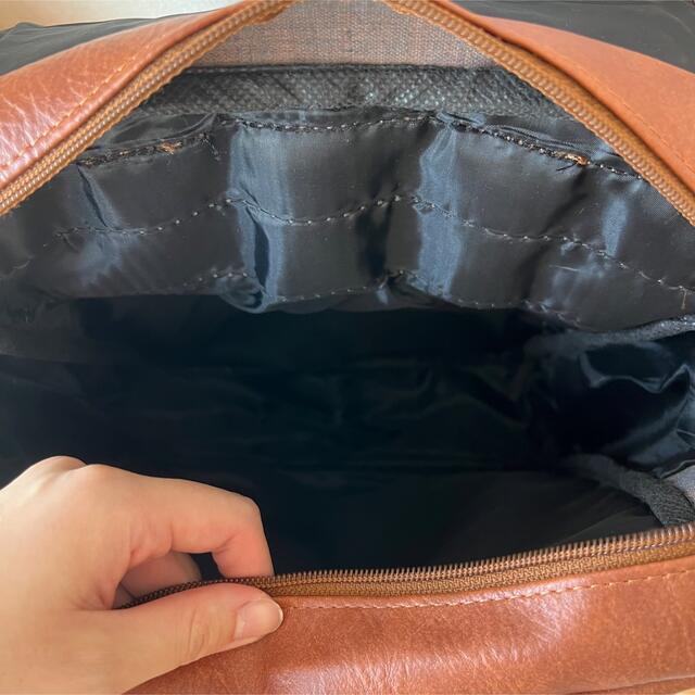 【A4収納可】レザーリュック　バックパック　レトロ　【合皮】 レディースのバッグ(リュック/バックパック)の商品写真