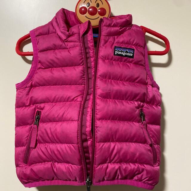 patagonia(パタゴニア)のmilk様専用！お値下げ！70サイズ　ベストpatagonia キッズ/ベビー/マタニティのベビー服(~85cm)(ジャケット/コート)の商品写真