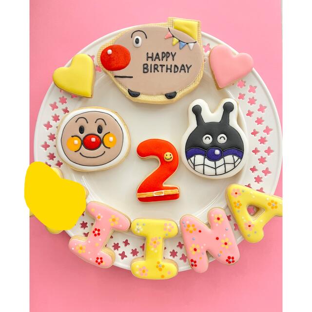 アンパンマン アイシングクッキー 食品/飲料/酒の食品(菓子/デザート)の商品写真