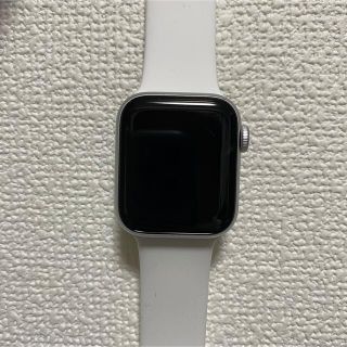 アップルウォッチ(Apple Watch)の【美品】アップルウォッチ series SE 40mm(腕時計(デジタル))