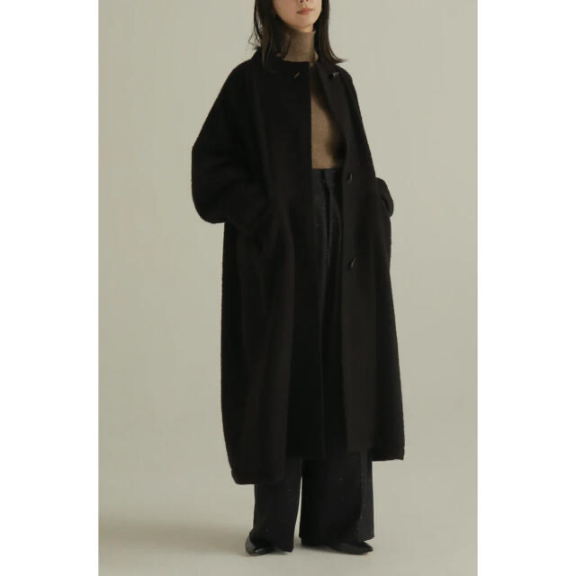 TODAYFUL(トゥデイフル)のlouren mohair shaggy long coat レディースのジャケット/アウター(ロングコート)の商品写真