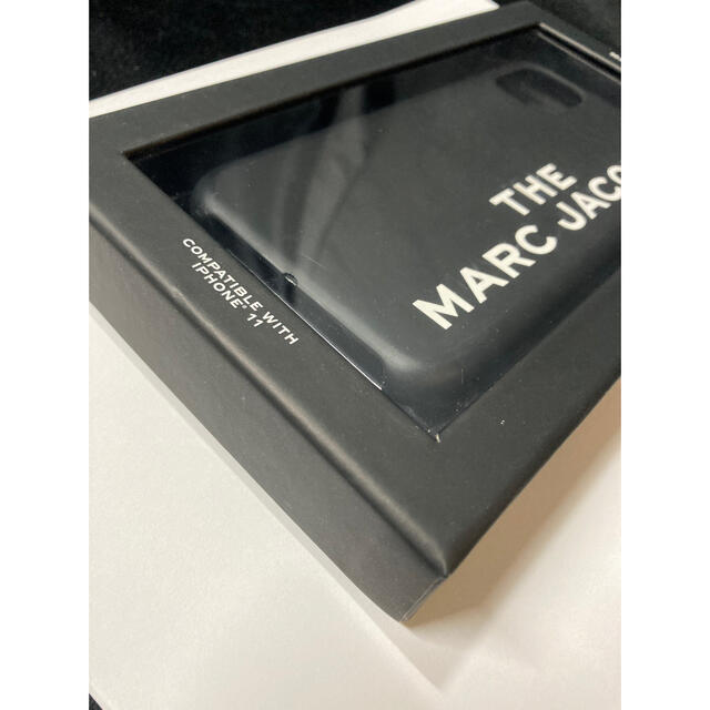 MARC JACOBS(マークジェイコブス)のMarcJacobsマークジェイコブス iPhone11 スマホケース スマホ/家電/カメラのスマホアクセサリー(iPhoneケース)の商品写真