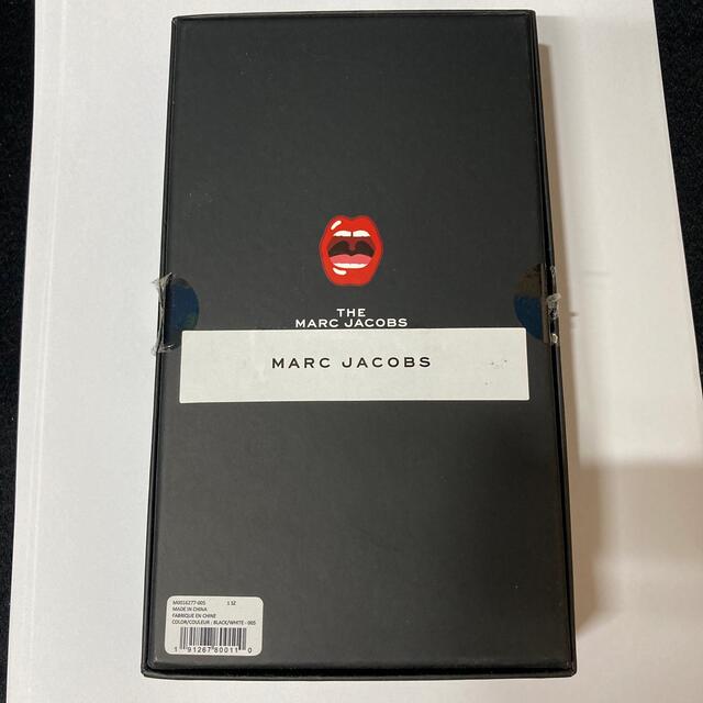 MARC JACOBS(マークジェイコブス)のMarcJacobsマークジェイコブス iPhone11 スマホケース スマホ/家電/カメラのスマホアクセサリー(iPhoneケース)の商品写真