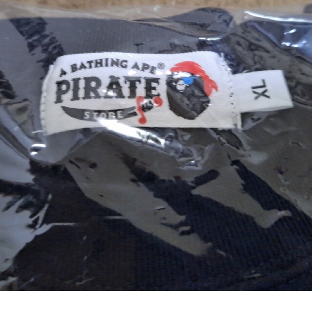 A BATHING APE(アベイシングエイプ)のエイプ パイレーツスウェット　新品 メンズのトップス(スウェット)の商品写真