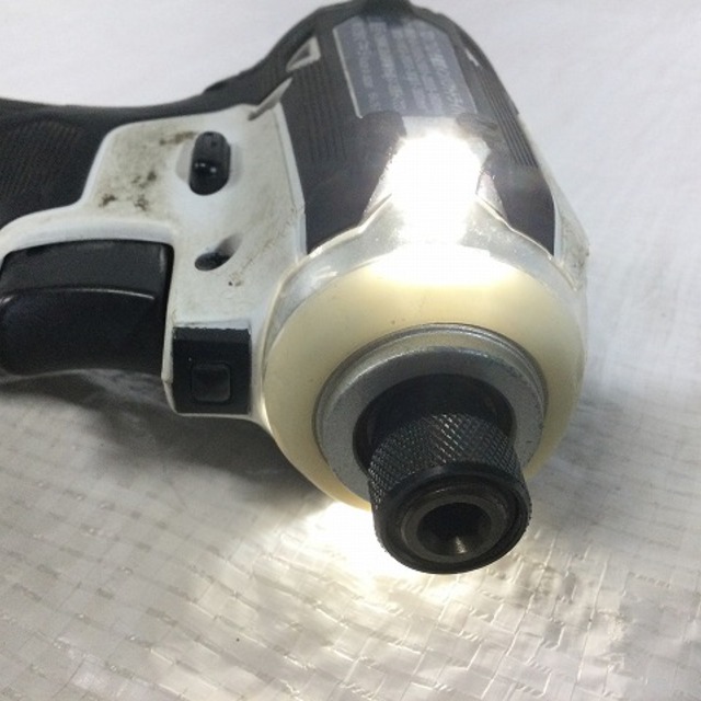 Makita - マキタ/makitaインパクトドライバーTD171DRGXWの通販 by 工具