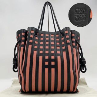 ロエベ ラメの通販 400点以上 | LOEWEを買うならラクマ