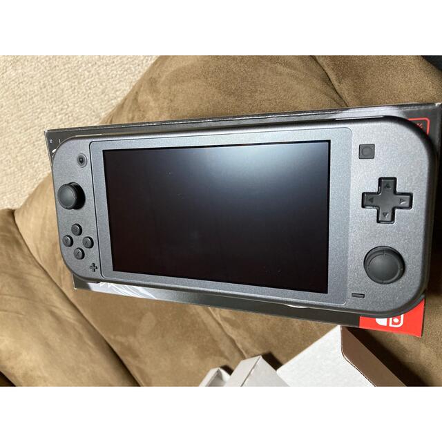 Nintendo Switch(ニンテンドースイッチ)のニンテンドー スイッチ ライト ディアルガ・パルキアver. エンタメ/ホビーのゲームソフト/ゲーム機本体(携帯用ゲーム機本体)の商品写真
