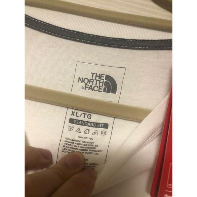 THE NORTH FACE(ザノースフェイス)のレアデザイン　ノースフェイス Thank You ロゴ長袖Tシャツ ホワイトXL メンズのトップス(Tシャツ/カットソー(七分/長袖))の商品写真