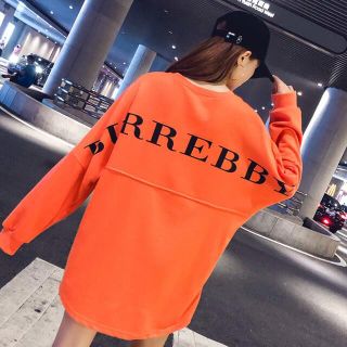 ビッグシルエット ロンT オレンジ レディース 韓国  秋 オーバーサイズ ロゴ(Tシャツ(長袖/七分))