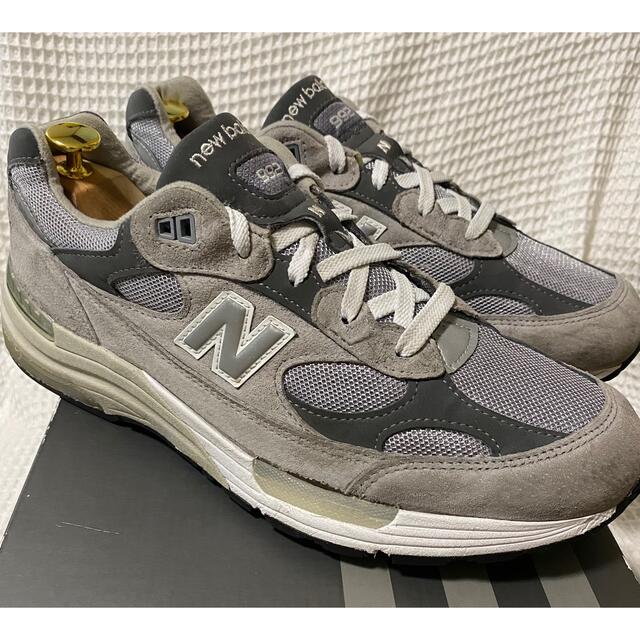 New Balance(ニューバランス)の【希少サイズ】new balance ニューバランス M992GR  27.5㎝ メンズの靴/シューズ(スニーカー)の商品写真