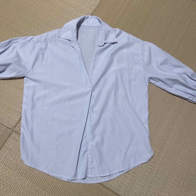 BASEMENT(ベースメント)のbasement  スキッパーシャツ レディースのトップス(シャツ/ブラウス(長袖/七分))の商品写真