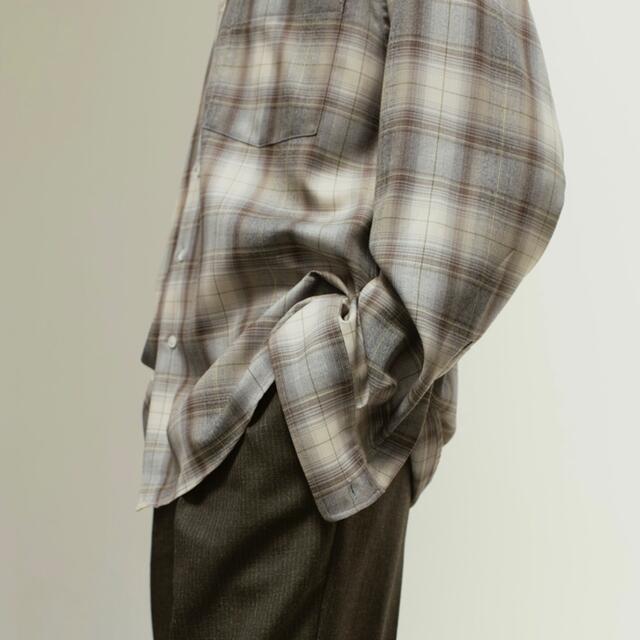 AURALEE(オーラリー)のAURALEE 22aw シャツ　コート　パンツ　ニット　comoli  メンズのトップス(シャツ)の商品写真