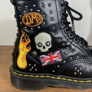 【限定モデル】Dr.Martens 花柄　刺繍　レザー　スカル　髑髏