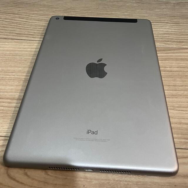 Apple(アップル)のiPad 5世代　32GB スマホ/家電/カメラのPC/タブレット(タブレット)の商品写真