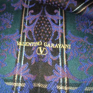 valentino garavani - 未使用バレンチノガラバーニひざ掛けストール