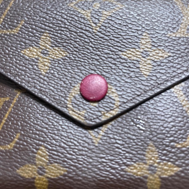 LOUIS VUITTON ヴィクトリーヌ 3