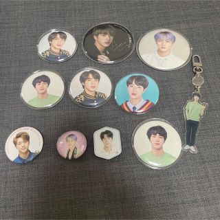 BTS ジン アクスタ 缶バッジ(アイドルグッズ)