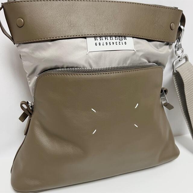 Maison Martin Margiela(マルタンマルジェラ)の新品 メゾンマルジェラ 5ac ショルダー バッグ レザー ロゴ SAC メンズのバッグ(ショルダーバッグ)の商品写真