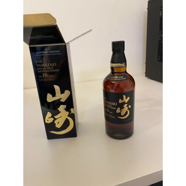 サントリー 山崎18年 700ml - ウイスキー サントリー 山崎18年 700ml - ウイスキー