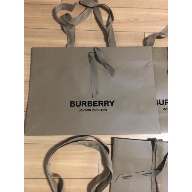 BURBERRY(バーバリー)のBurberry ショッパー　大一枚 レディースのバッグ(ショップ袋)の商品写真