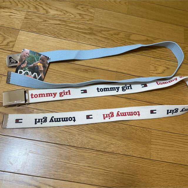 tommy girl(トミーガール)のガチャベルト 2点 タグ付ROXY  + tommy girl レディースのファッション小物(ベルト)の商品写真