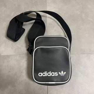 アディダス(adidas)のadidas adidasoriginals バック(ショルダーバッグ)