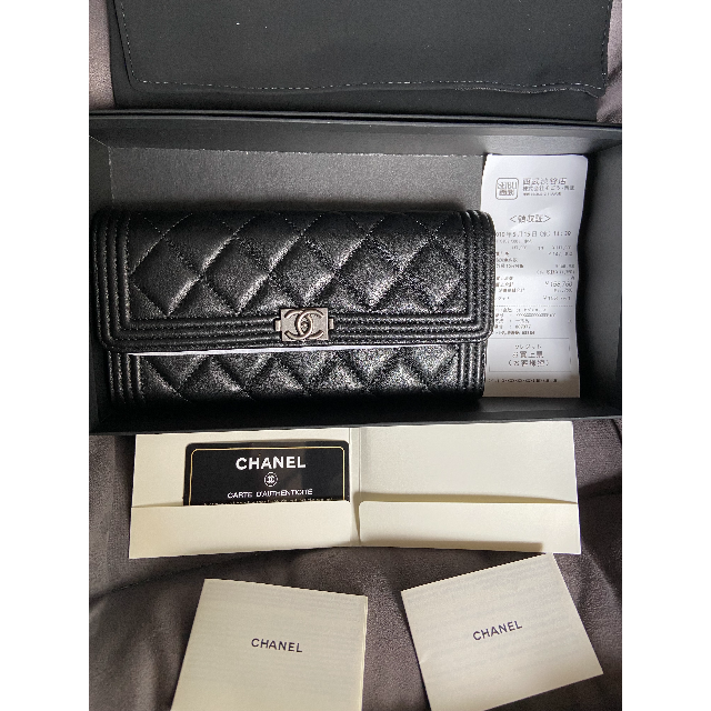 爆買い低価】CHANEL - 新品未使用。CHANEL長財布、の通販 by Toby's ...