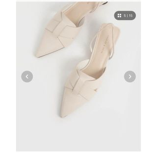 チャールズアンドキース(Charles and Keith)のCharles &Keith パンプス(ハイヒール/パンプス)