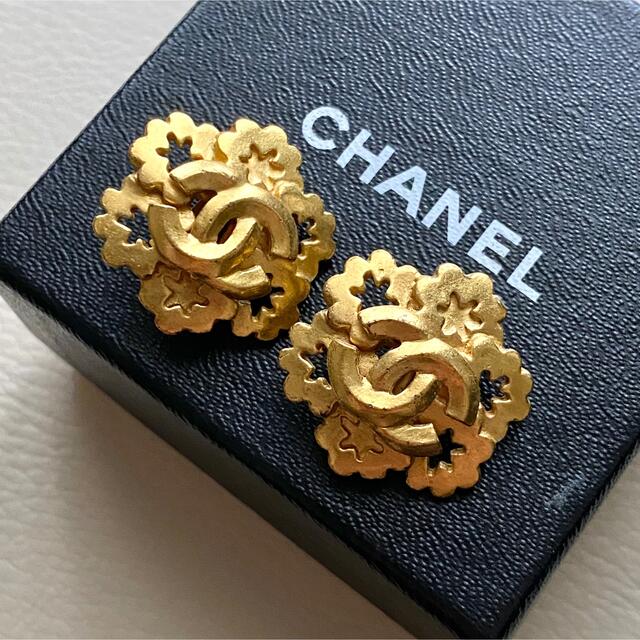 CHANEL シャネル ヴィンテージ イヤリング フラワー 花 レディース