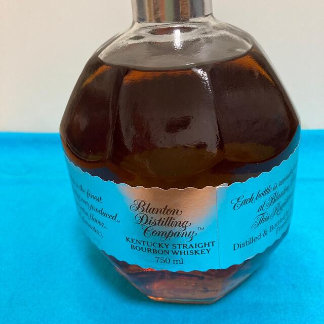 希少★ Blanton's ブラントン シングルバレル シルバー エディション 食品/飲料/酒の酒(ウイスキー)の商品写真